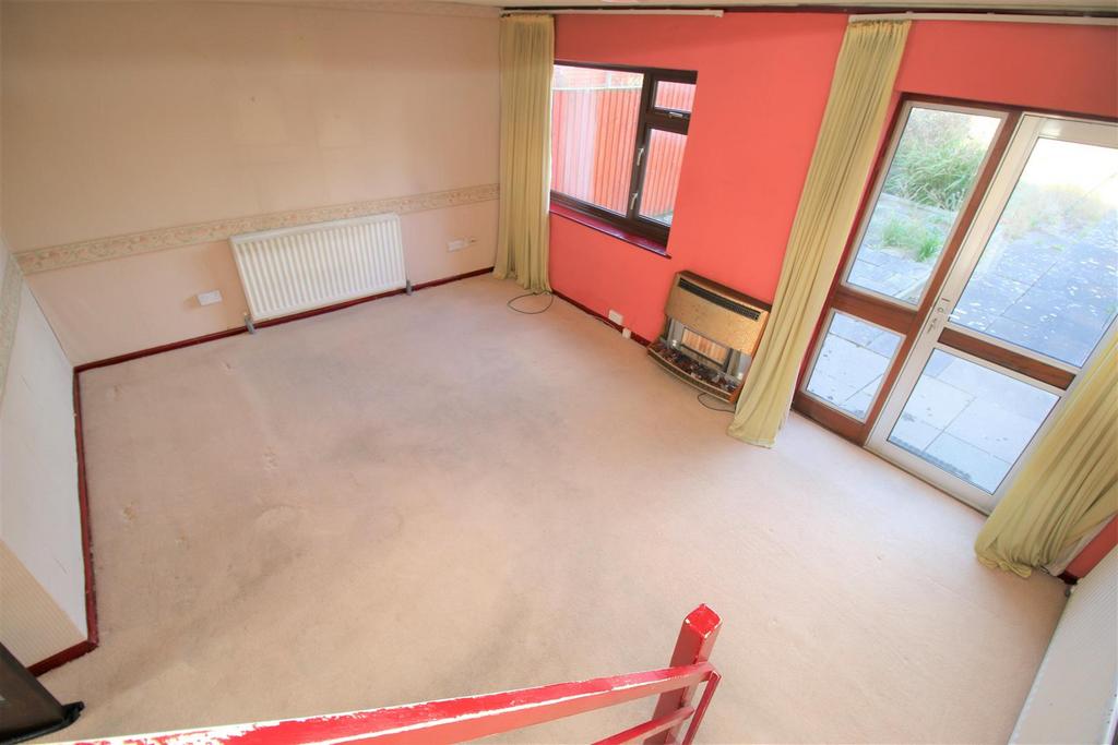 Joseph Luckman Road, Bedworth 3 bed semidetached house £159,950