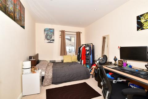 33 East Road, Welling, DA16 3DT