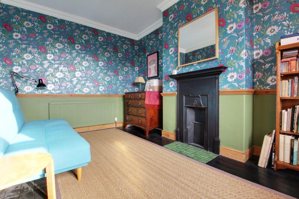Bedroom 2 (Double)