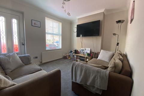 10 Kings Road, Chatham, ME5 7JY