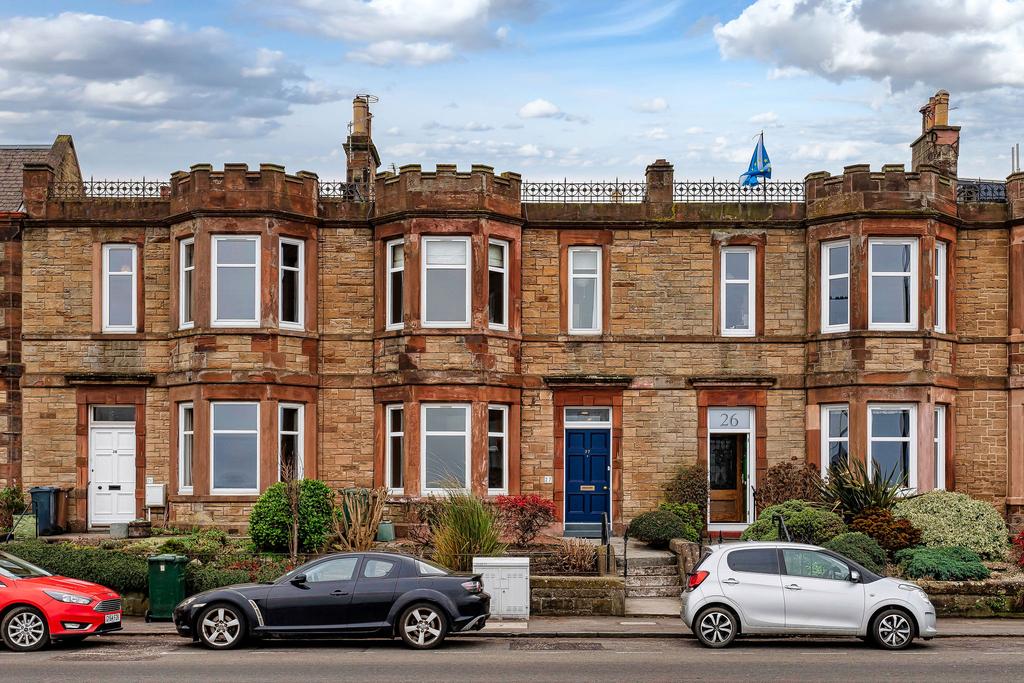 27 Seaview Terrace, Joppa, Edinburgh, EH15 2HD 5 bed terraced house £
