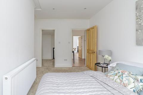 73a Northchurch Road, London, N1 3NU