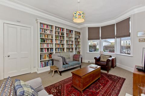 12 Forthview Terrace, Edinburgh, EH4 2AE