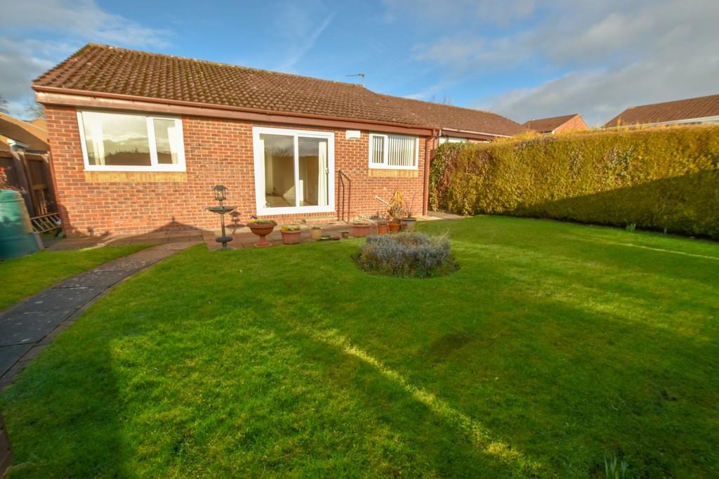 Woodburn, Tanfield Lea 2 bed detached bungalow £160,000