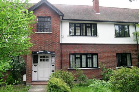 8, Malvern Court Hook Road, Surbiton, KT6 5AB