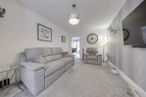 4 bedroom detached house for sale, Diamond Close, Shavington, Crewe, Cheshire