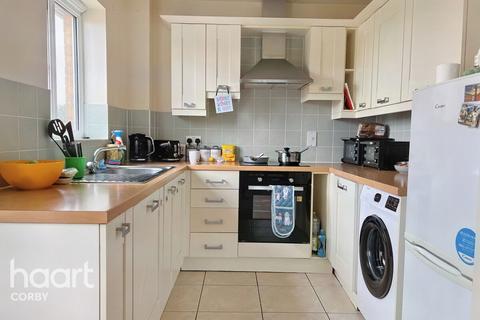 31 Akela Close, Kettering, NN15 6EX