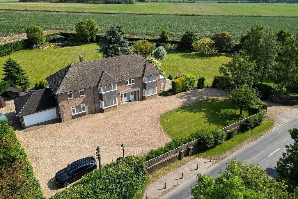 Fen Road, Holbeach, PE12 5 bed detached house for sale £780,000