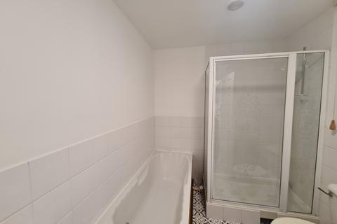 1 bedroom flat to rent, Rock Road, Torquay TQ2