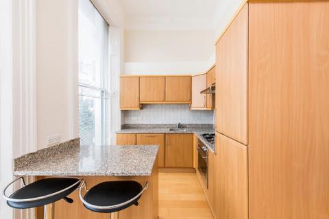 2 bedroom apartment to rent, Weymouth Street