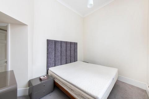 2 bedroom apartment to rent, Weymouth Street