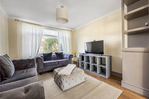 30 Alton Gardens, Twickenham, TW2 7PD