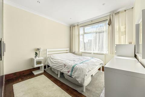 30 Alton Gardens, Twickenham, TW2 7PD