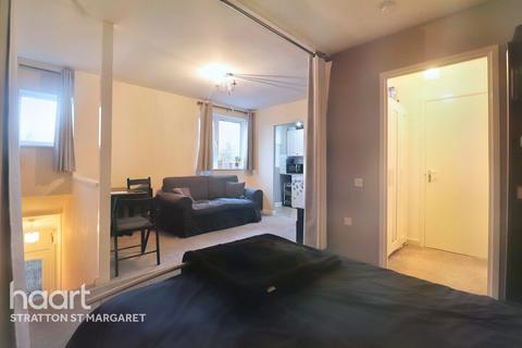 28 Carman Close, Swindon, SN3 4XU
