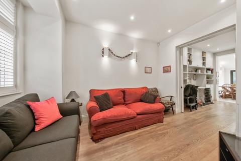 41 Laurel Gardens, London, W7 3JG