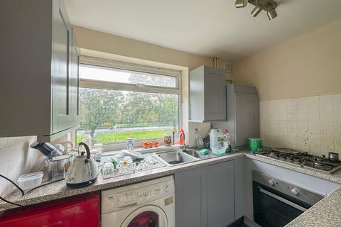 2 bedroom flat for sale, Hilton Avenue, Scunthorpe, North Lincolnshire, DN15