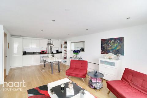 2 bedroom apartment for sale - Chase Side, London