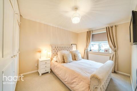 8 Avocet Way, Heybridge, Maldon, CM9 4TW