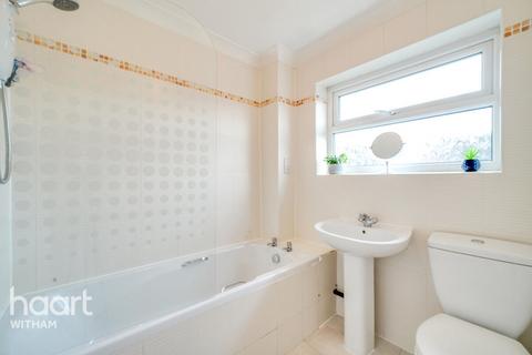 8 Avocet Way, Heybridge, Maldon, CM9 4TW