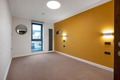 121b Jeanfield Road, Perth, PH1 1GW