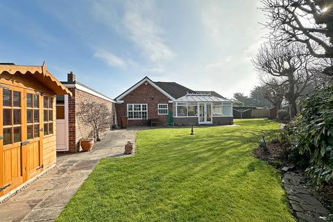 2 bedroom detached bungalow for sale, Hornbeam Close, Aldwick, Bognor Regis, West Sussex PO21
