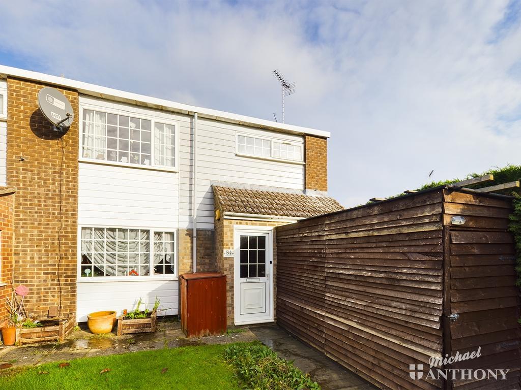 Fowler Road Aylesbury 3 Bed Terraced House 300 000 fowler-road-aylesbury-3-bed-terraced-house-300-000
