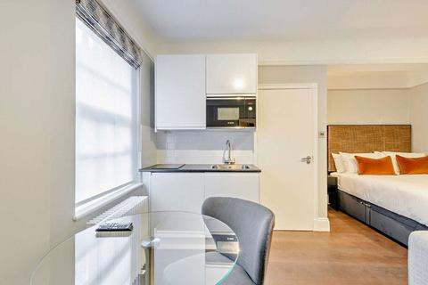 Apartment to rent, Pelham Court, 145 Fulham Road, South Kensington, London, SW3