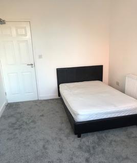 1 bedroom in a house share to rent, Fitzwilliam, WF9