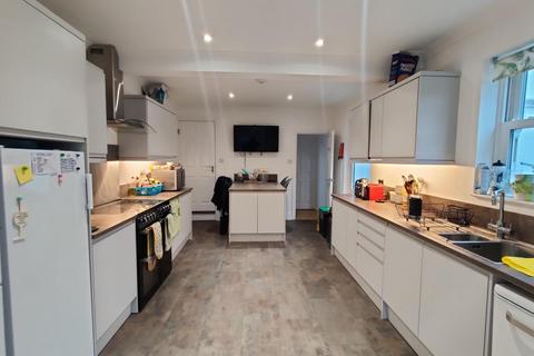 undefined, Room 2, Hill Barton Road
