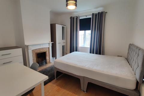 undefined, Room 2, Hill Barton Road