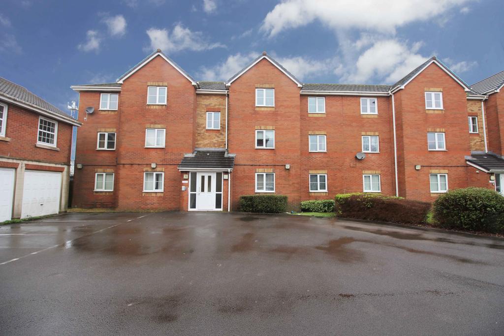 Beaufort Square, Pengam Green... 2 bed apartment £850 pcm (£196 pw)