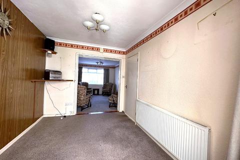 70 Broadview Avenue, Gillingham, ME8 9DE