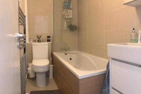 1 bedroom flat to rent, Chiswick, London