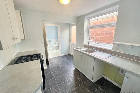 2 bedroom terraced house to rent, Bardsay Road, Walton, Liverpool, L4