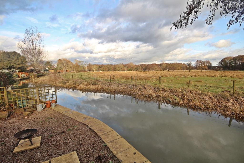 Water Lane, Flitwick, Bedford... 3 bed semidetached house £425,000