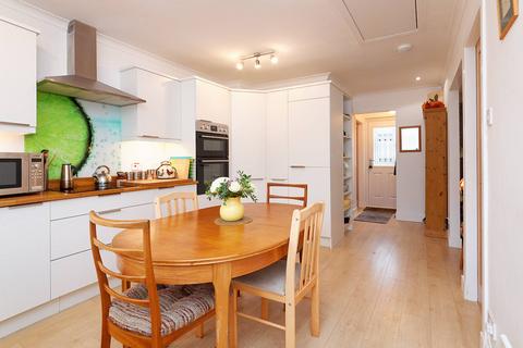9 Carsons Knowe, New Galloway, Castle Douglas, DG7 3RY