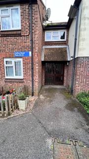 2 bedroom flat to rent, Collins Road, Herne Bay CT6
