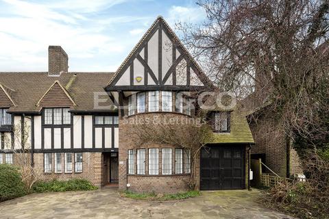 6 bedroom semi-detached house to rent, Finchley Road, Golders Green, NW11
