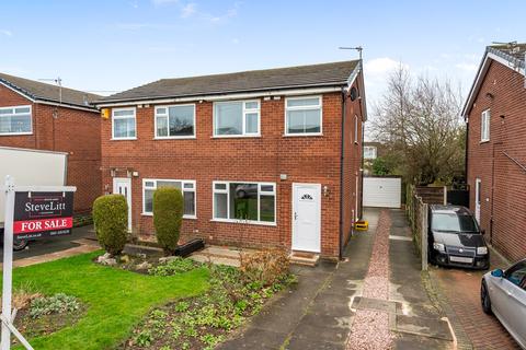 3 bedroom semi-detached house for sale - Roseacre Drive, Cheadle, Cheshire