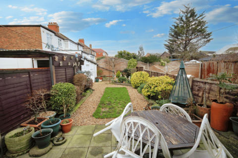 5 Alperton Lane, Perivale, Greenford, UB6 8DH