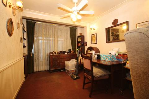 5 Alperton Lane, Perivale, Greenford, UB6 8DH