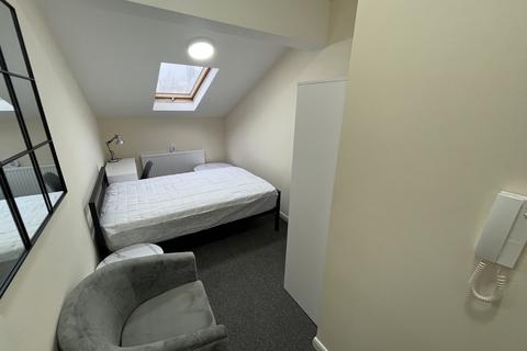 1 bedroom in a house share to rent - Cavendish House, Cavendish Street, Manchester