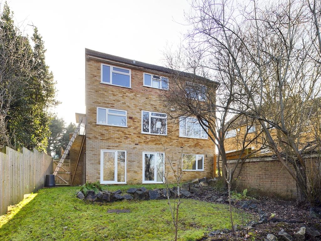 Kingsley Crescent, High 4 bed detached house for sale £600,000
