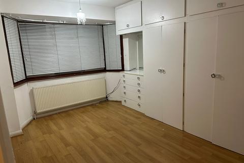 undefined, Hayes, UB4 8EZ