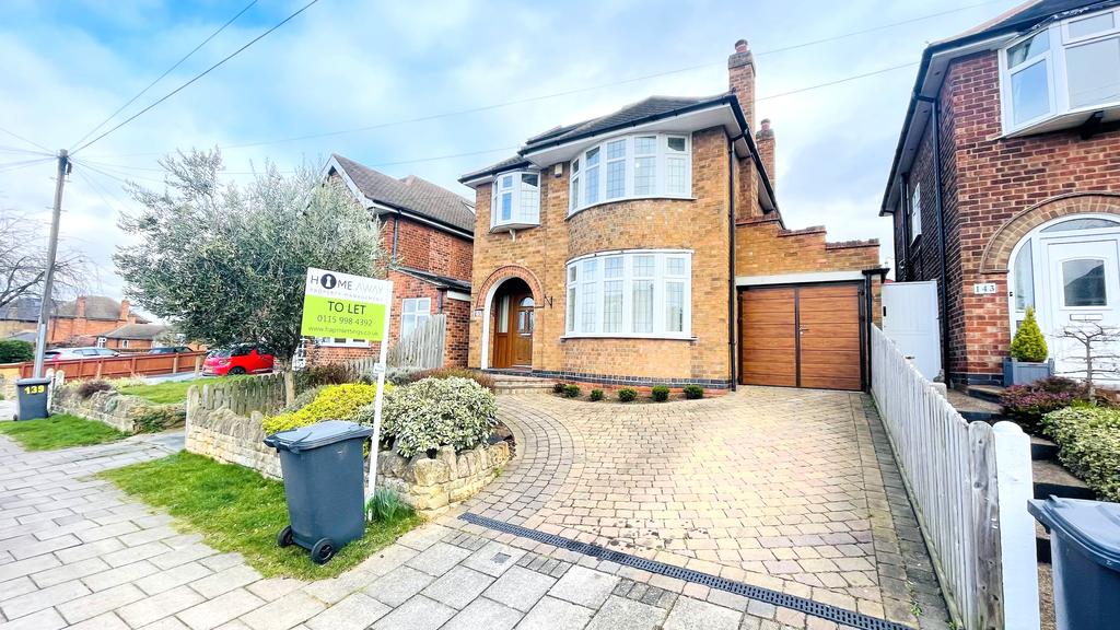 Harrow Road, West Bridgford NG2 4 bed detached house £1,895 pcm (£437 pw)