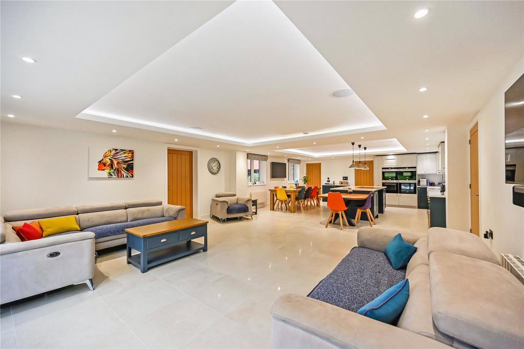 Kitchen/Family Room