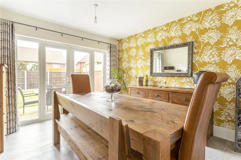 14 Teasel Road, Cheltenham, GL53 0FE