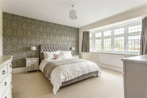14 Teasel Road, Cheltenham, GL53 0FE
