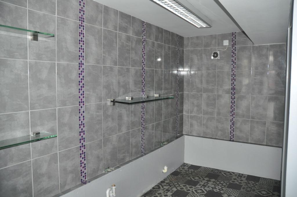 Ground Floor Spcae