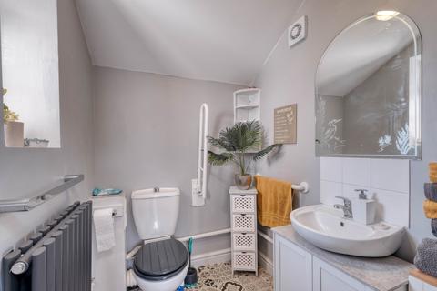 32 Auxerre Avenue, Redditch, B98 7QN
